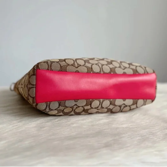 Kelsey Satchel Signature Canvas Tote Brand New Without Tags - Picture 3 of 7